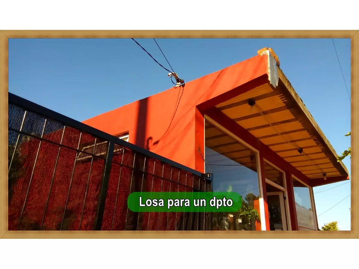 Oportunidad! Casa con local #EnMisiones - 2