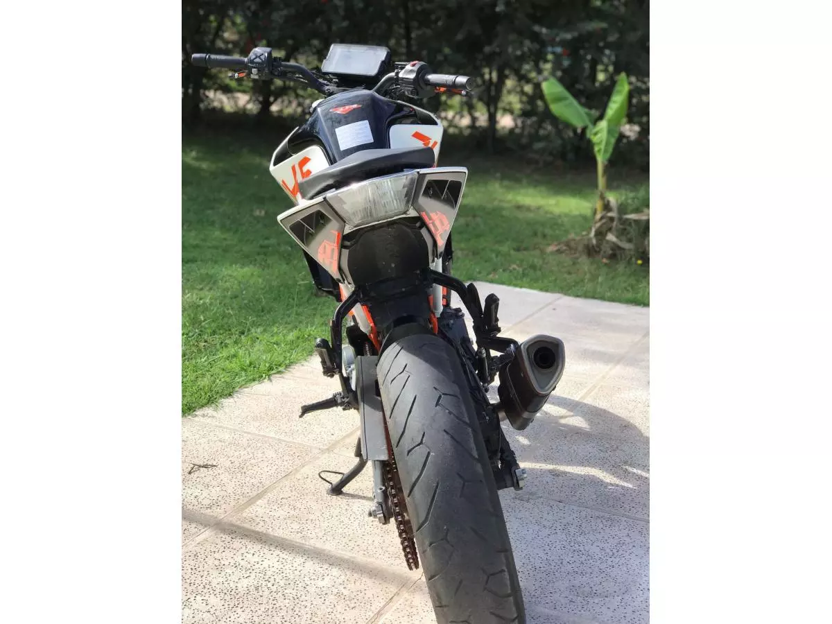KTM Duke 390 2018 |  23.900 KM - 4