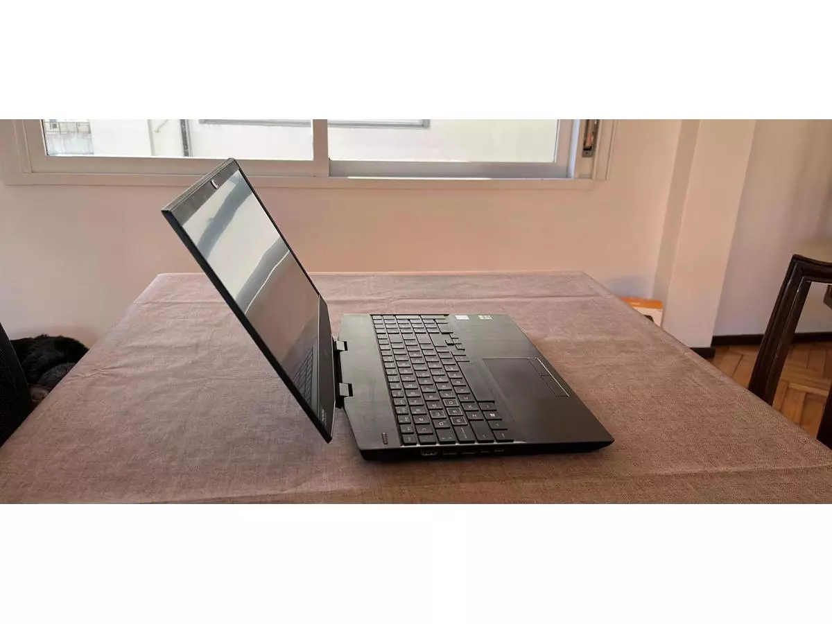 Laptop gamer HP Omen 15. i7-9750H - GTX 1660 Ti - 2
