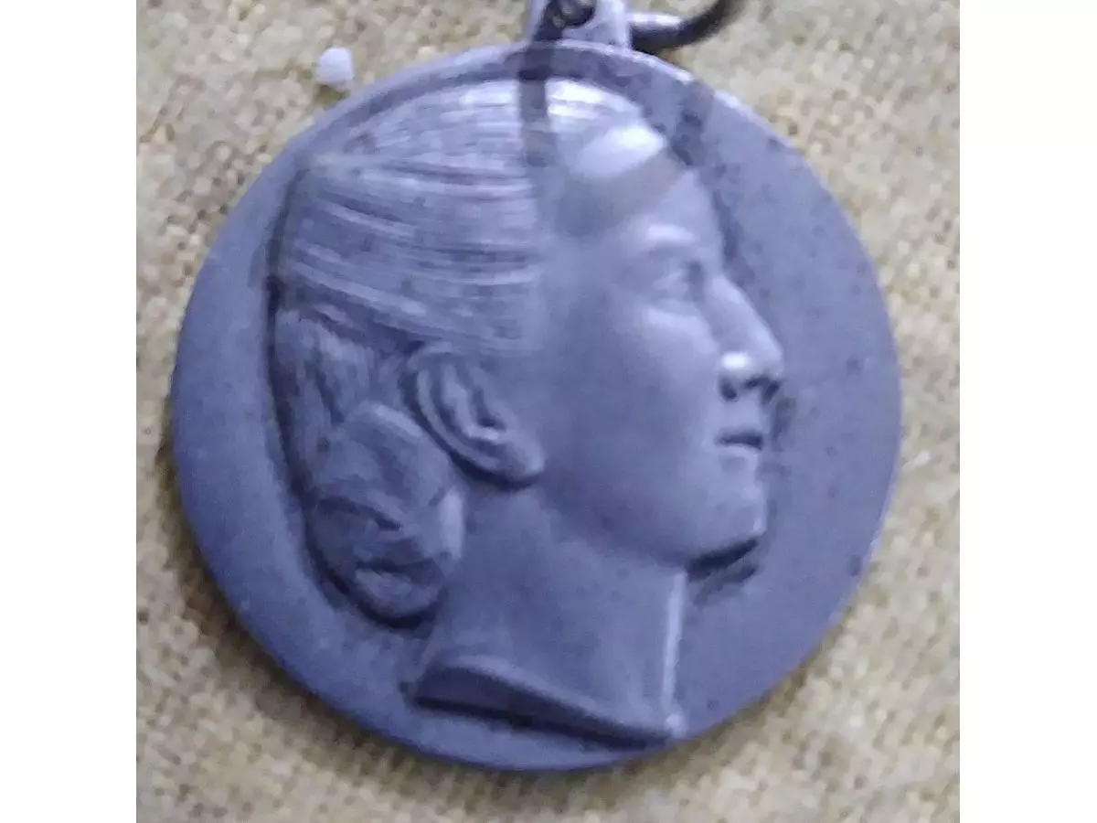 Medalla Eva peron - 1