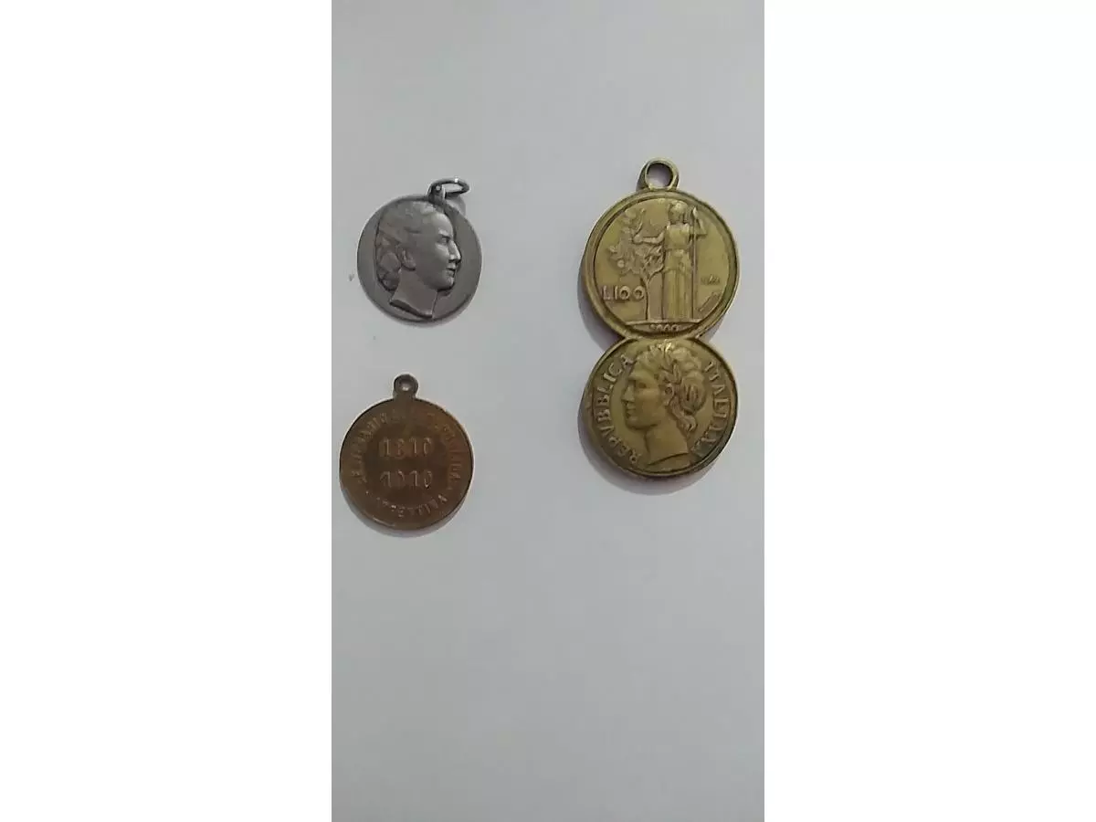 Monedas y medallas de colección - 1