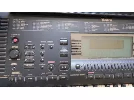 Teclado / Organo Yamaha PSR 630 - Imagen 6