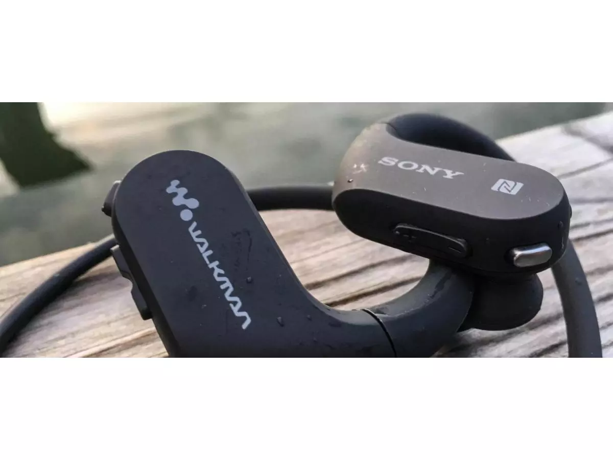 Sony Walkman NW-WS623 Sumergible Nfc Bluetooth 4GB - 2