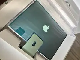 Apple iMac 24” M1 Green - Imagen 1