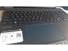 HP Victus Gaming Laptop 15 FA1093DX sin uso - Imagen 3