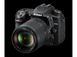 Nikon D7500 kit 18-140mm VR nuevas