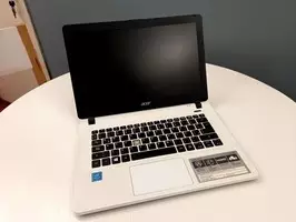 Notebook Acer Aspire ES1-331-P3W9 - Imagen 1
