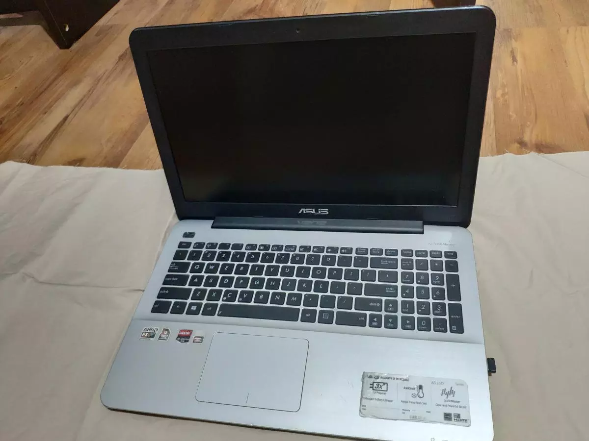 Laptop Asus A555dg-ehfx Amd Fx-8800p 8gb 1tb Hd R8 - 6