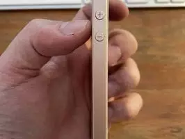 Apple iPhone SE (1 GEN) usado - Imagen 4