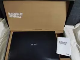 Notebook Asus i7 en caja - Imagen 1