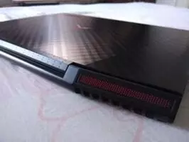 Notebook gamer Lenovo legión y720, I7 - Imagen 4