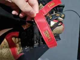 Adidas Hellboy - Imagen 8