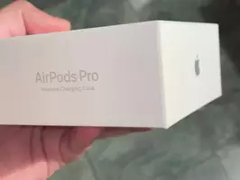 Apple AirPods Pro - Imagen 2