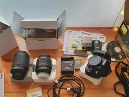 Cámara Nikon D3000 + Accesorios - Imagen 1