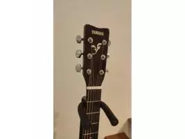 Guitarra electroacustica Yamaha FX310a mod 81 - Imagen 2