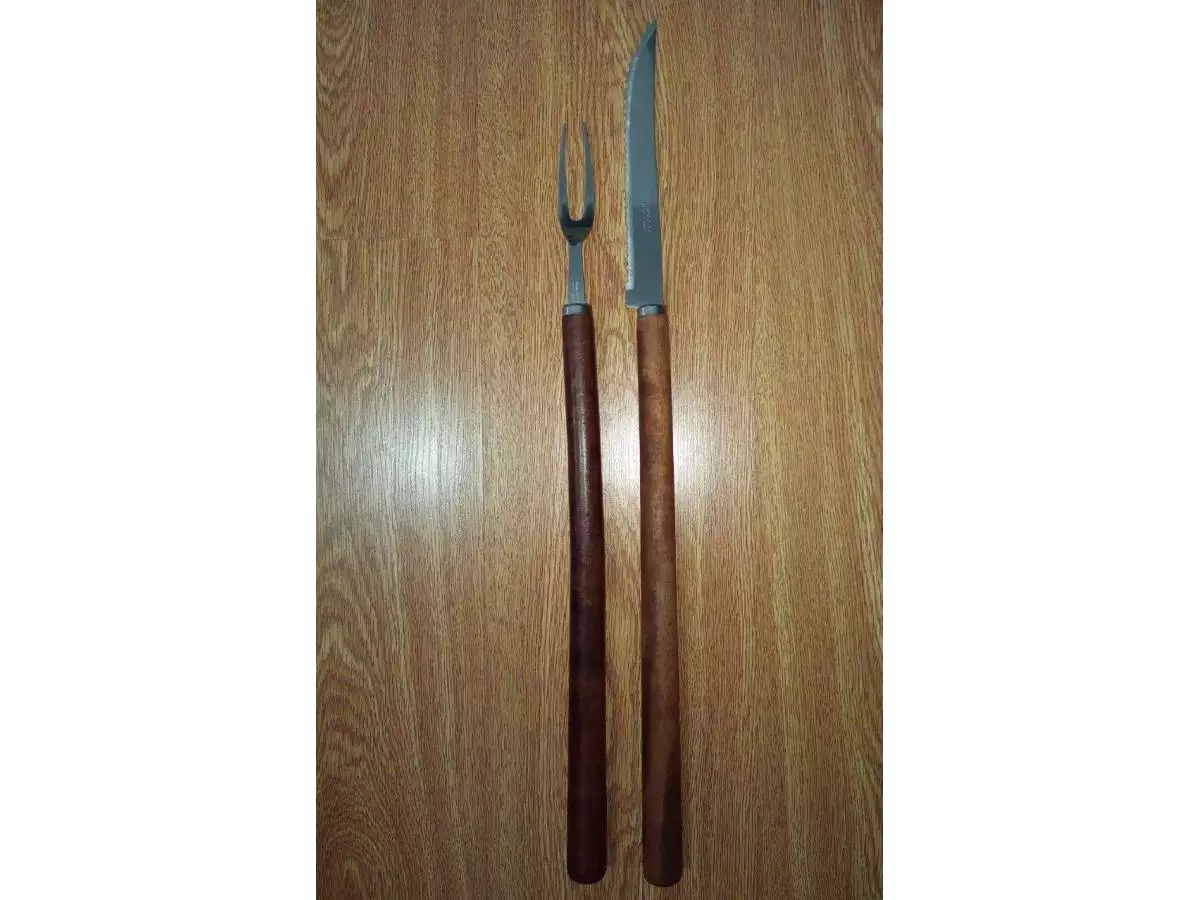 Set asado, cuchillo y tenedor trinchantes largos - 1