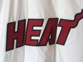 Campera Miami Heat Oficial - Imagen 8