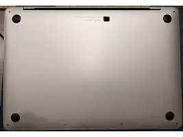 Macbook Pro 13-inch, 2017 (A1708) - Imagen 3