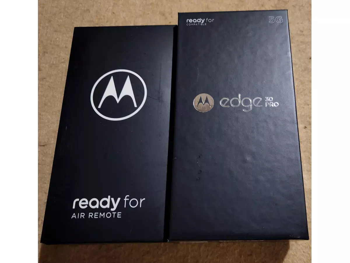 Motorola Edge 30 Pro nuevo en caja cerrada - 2