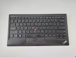 Teclado Thinkpad Trackpoint (layout US) c/cable
