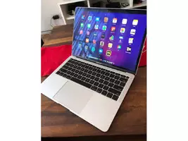 MacBook Air  (Retina, 13-inch, 2019) como nueva - Imagen 2