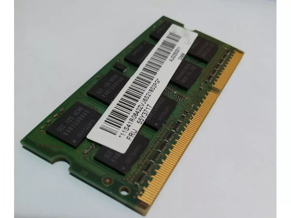 Memoria RAM 4GB DDR3 1333 Samsung para Notebook - 4