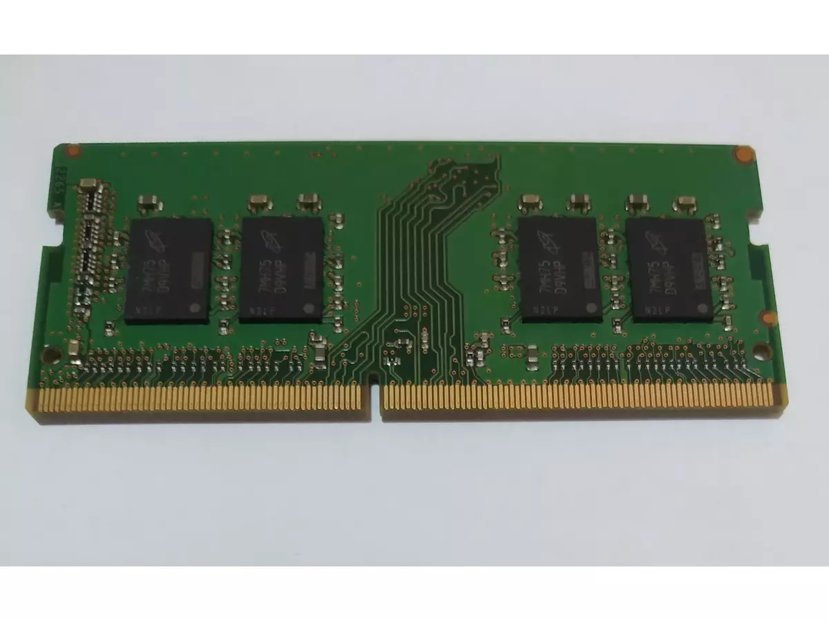Memoria RAM Micron 8GB DDR4 2400 para Notebooks - 2