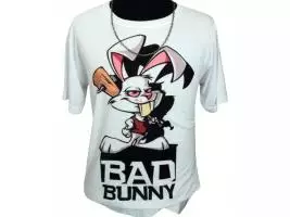 Excelente Remera sublimada Bad Bunny