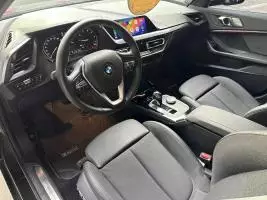 BMW Serie 1 1.5 118i Sport Line 136cv 2021 - Imagen 4