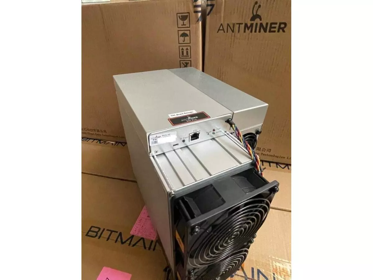 Bitmain Antminer S19Pro 110TH ASIC Miner + PSU - 1