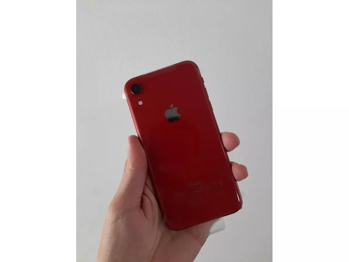 iPhone XR 64gb impecable - 1