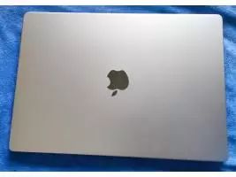 Apple Macbook Pro M1 / 16" / 32C GPU / 64GB / 2TB - Imagen 2
